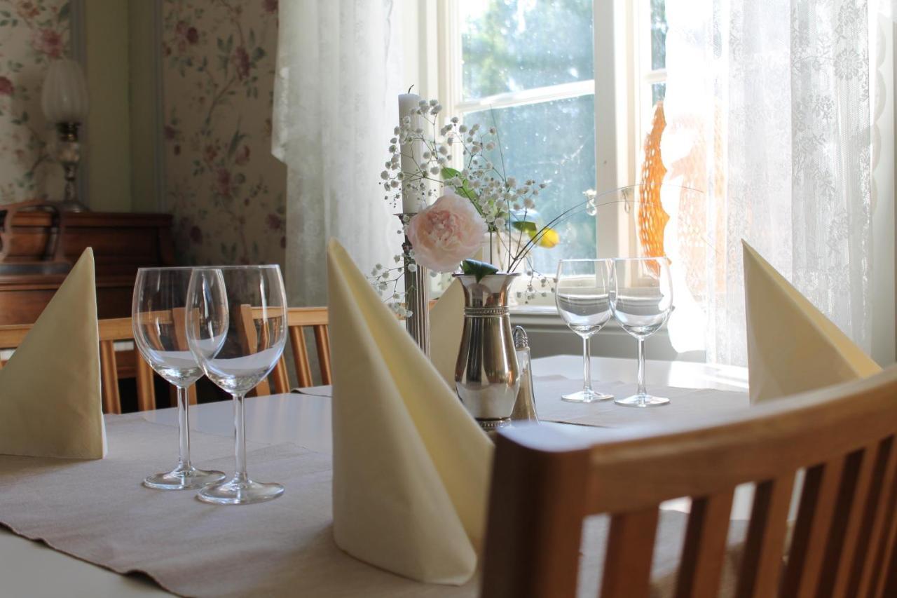 Wanbo Herrgard Hotell Smedjebacken