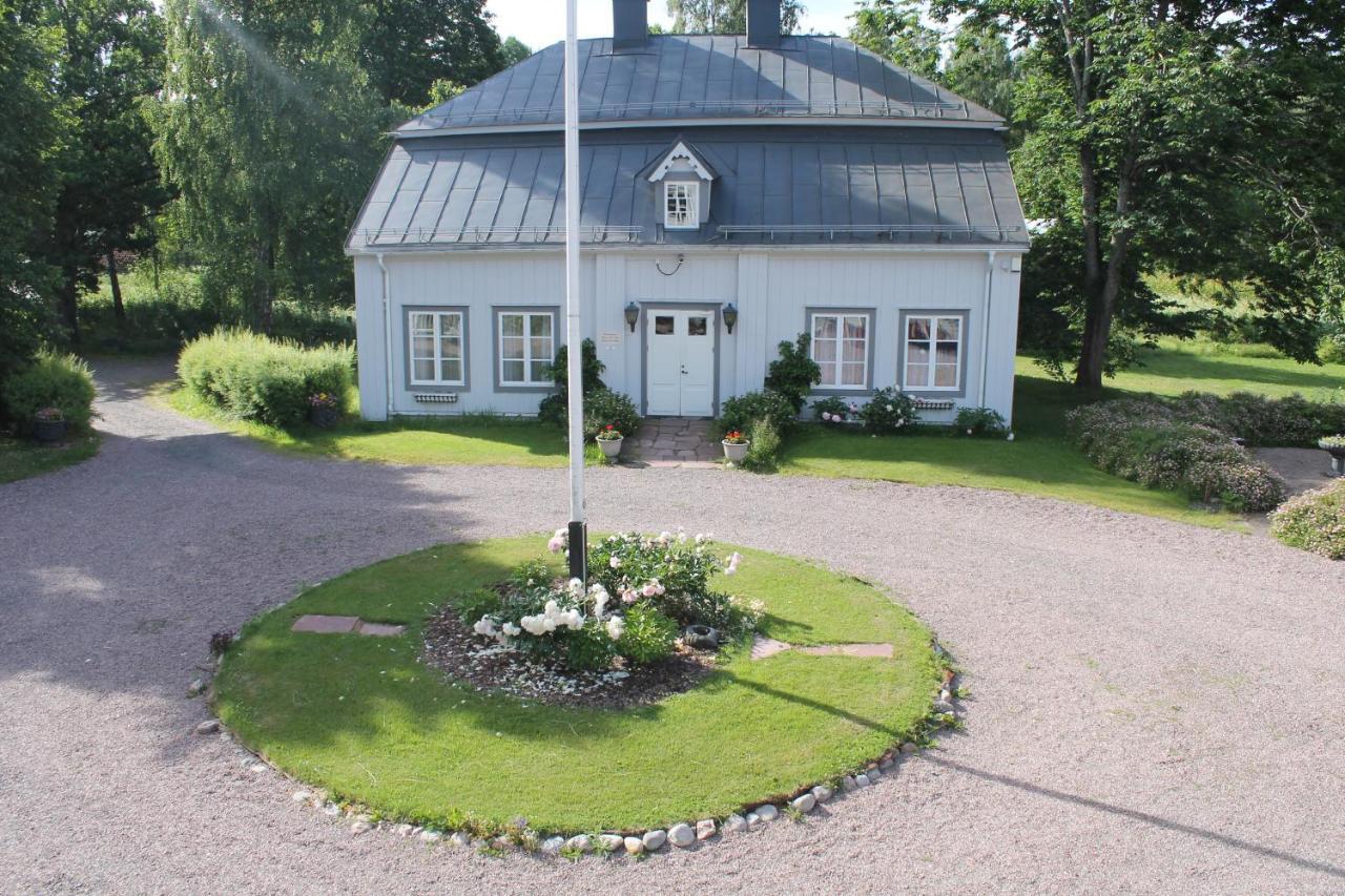 Wanbo Herrgard Smedjebacken